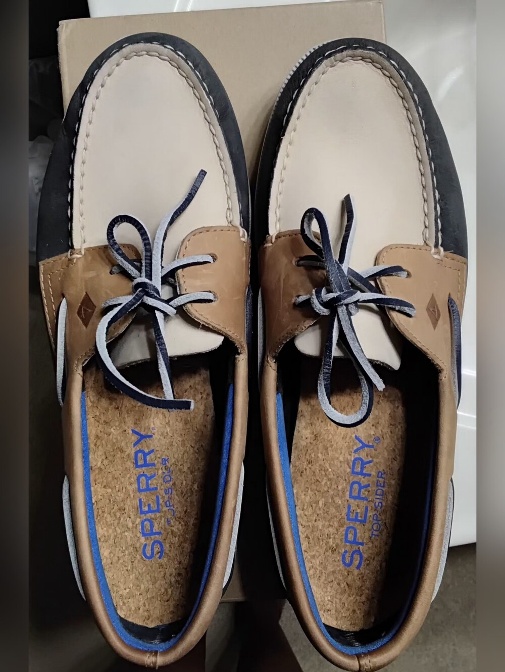Sperry Women's Two-Tone Boat Shoes, Navy/Tan, Size 8.5